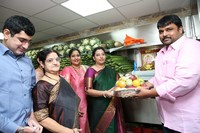 Nandamuri Vasundhara Inaugurates Pure O Natural Outlet